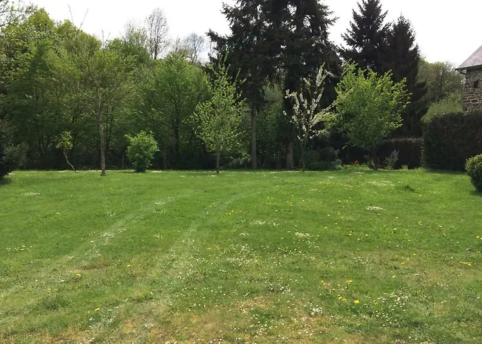 בית נופש Lieu Le Jardin *